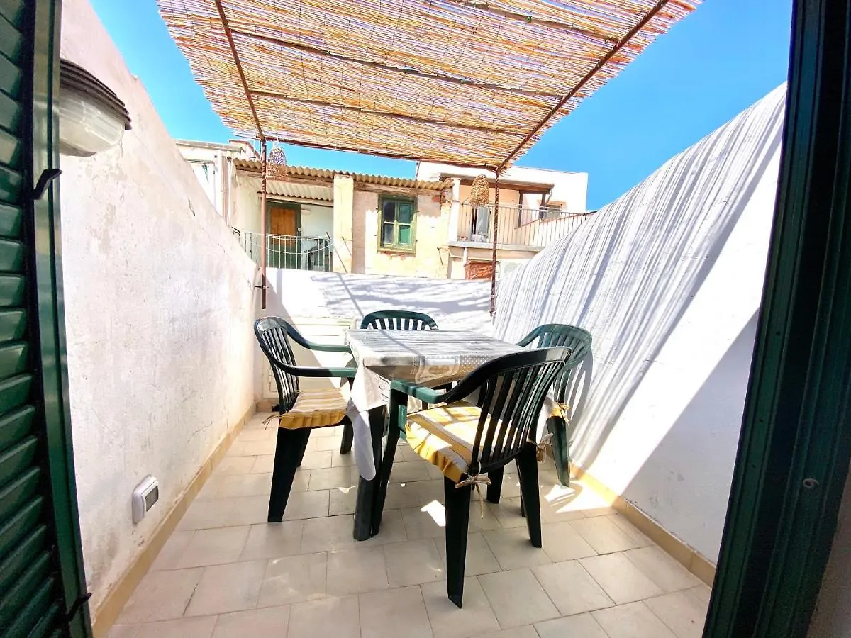 Veterani 63 Apartment Cefalu