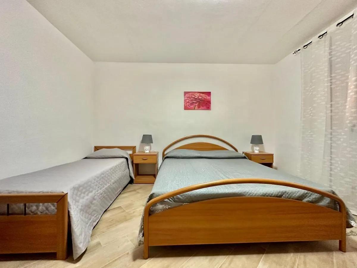 Veterani 63 Apartment Cefalu